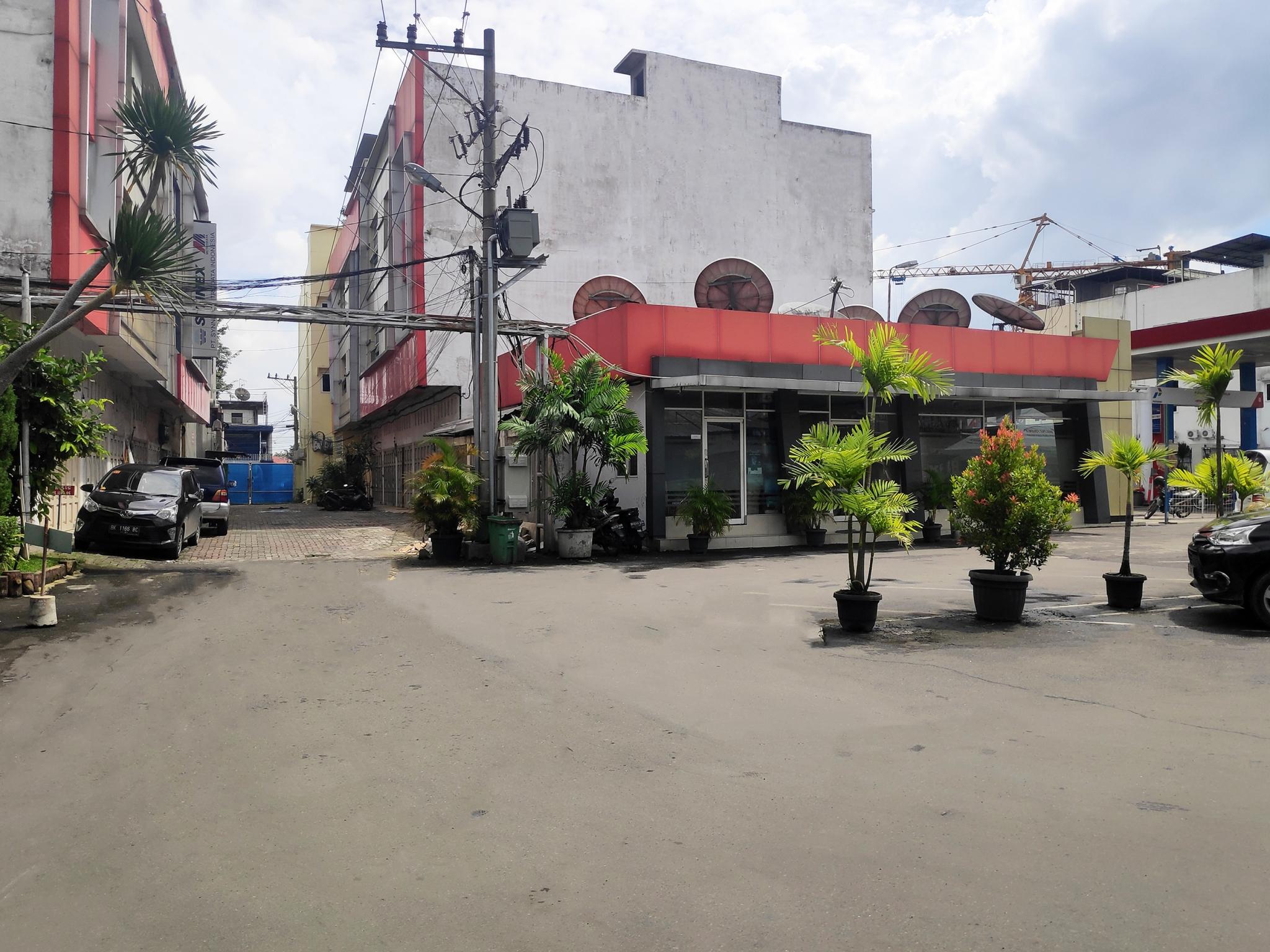 Urbanview Os Residence Medan By Reddoorz Екстериор снимка